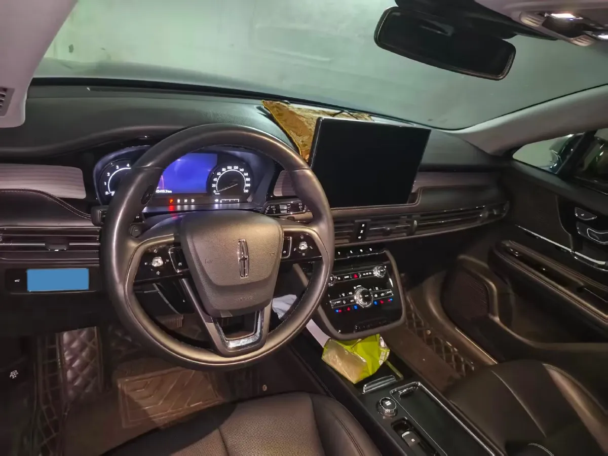 2020 Lincoln Corsair 2.0T 245HP L4 8AT,autocango,china used car exporter,china ev exporter,chinese used car exporter,chinese used ev exporter