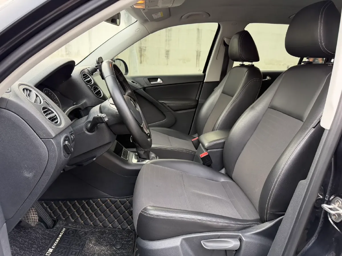 2017 MAXUS T60 2.0T 224HP L4 6AT,autocango,china used car exporter,china ev exporter,chinese used car exporter,chinese used ev exporter