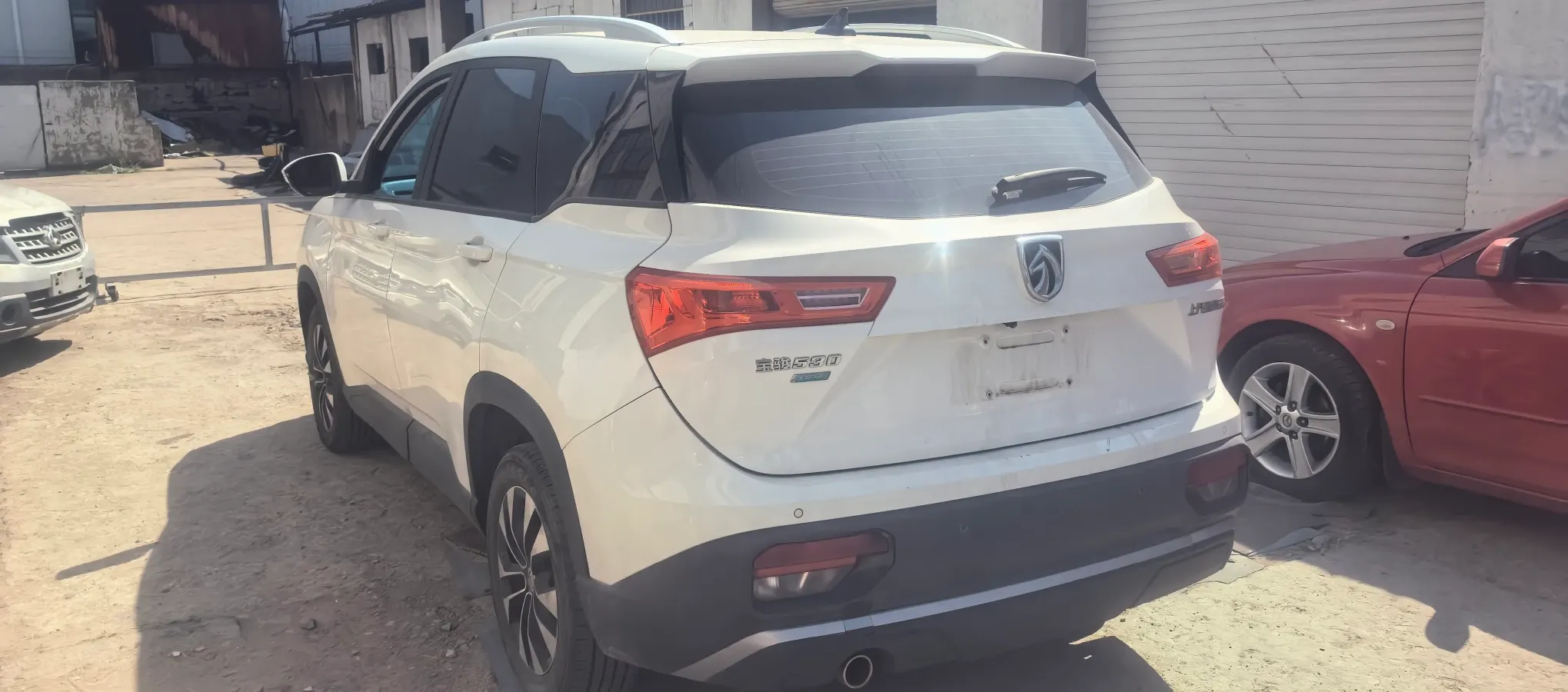 2020 BaoJun 530 1.5T 147HP L4 6MT,autocango,china used car exporter,china ev exporter,chinese used car exporter,chinese used ev exporter