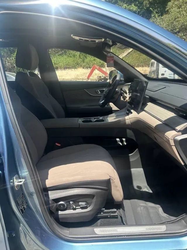 2025 Chery Tiggo8 PLUS C-DM 1.5T 156HP L4 1DHT PHEV,autocango,china used car exporter,china ev exporter,chinese used car exporter,chinese used ev exporter