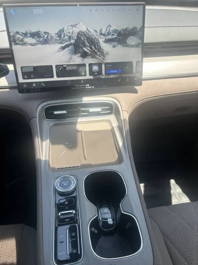 2025 Chery Tiggo8 PLUS C-DM 1.5T 156HP L4 1DHT PHEV,autocango,china used car exporter,china ev exporter,chinese used car exporter,chinese used ev exporter