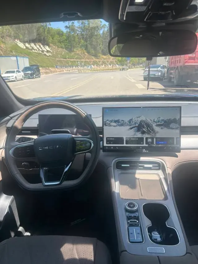 2025 Chery Tiggo8 PLUS C-DM 1.5T 156HP L4 1DHT PHEV,autocango,china used car exporter,china ev exporter,chinese used car exporter,chinese used ev exporter