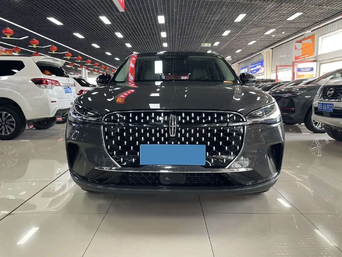 2023 Lincoln Corsair 2.0T 261HP L4 8AT,autocango,china used car exporter,china ev exporter,chinese used car exporter,chinese used ev exporter