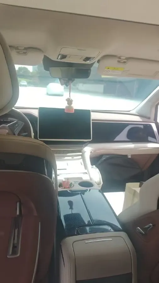 2025 BYD Xia 1.5T 156HP L4 E-CVT PHEV 20.39KWH,autocango,china used car exporter,china ev exporter,chinese used car exporter,chinese used ev exporter