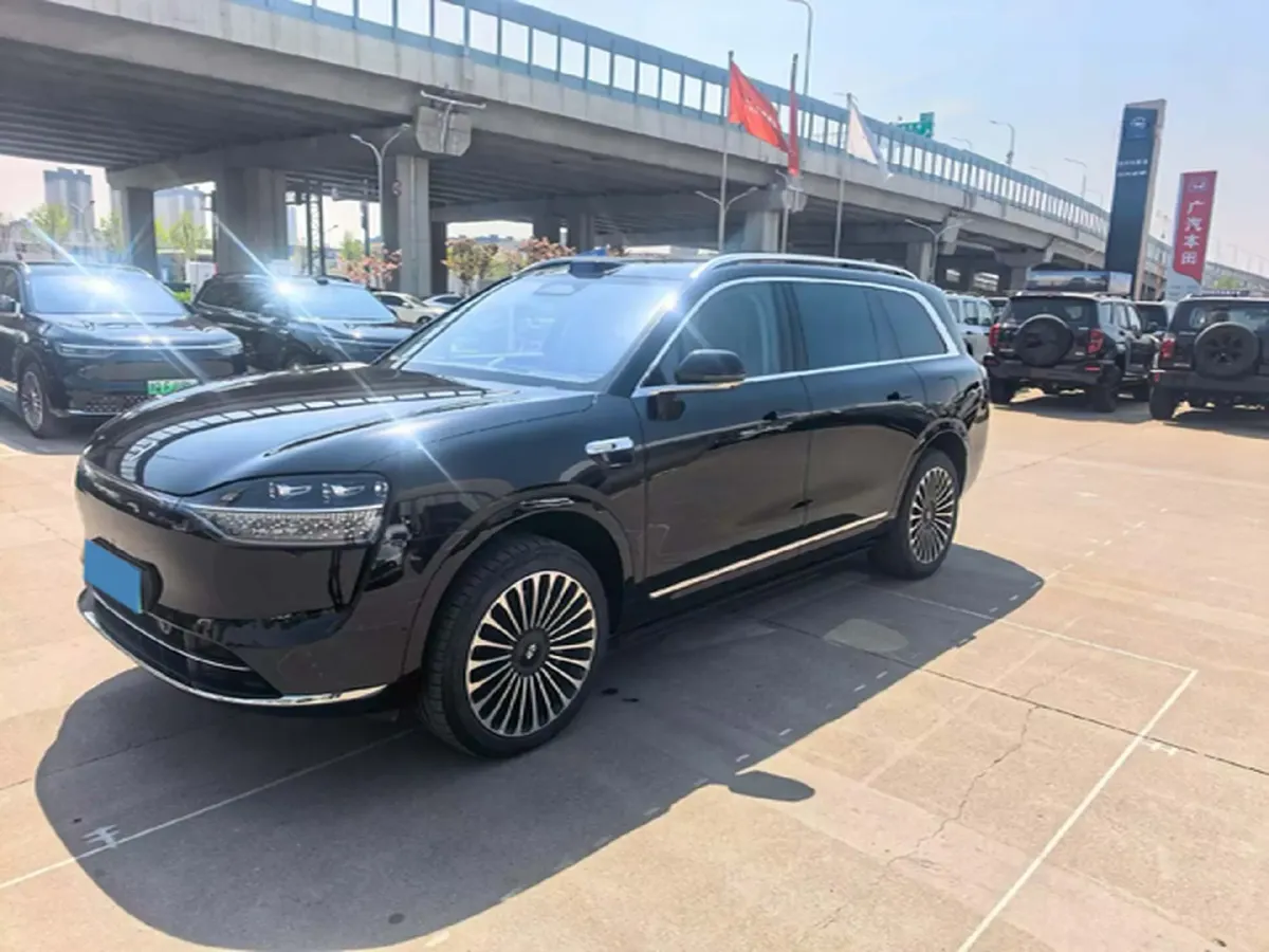 2025 AITO AITO M9 REEV 160HP REEV 52KWH,autocango,china used car exporter,china ev exporter,chinese used car exporter,chinese used ev exporter