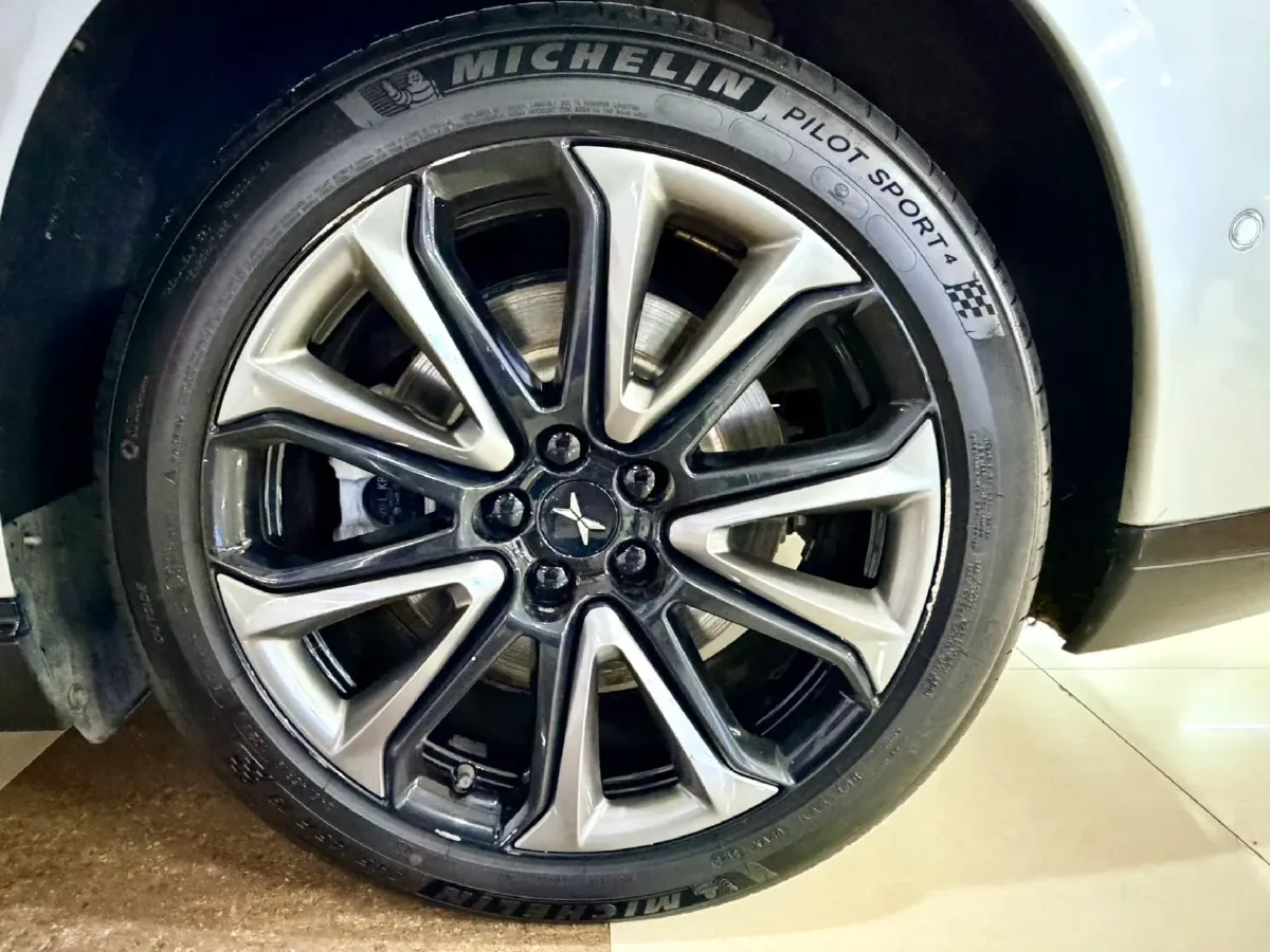 2020 DS 7 1.6T 215HP L4 8AT,autocango,china used car exporter,china ev exporter,chinese used car exporter,chinese used ev exporter