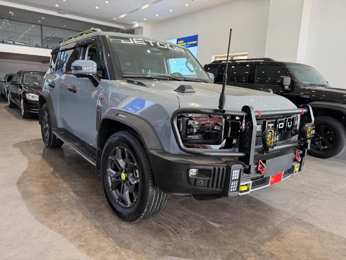 2023 Jetour Traveller 2.0T 254HP L4 7DCT,autocango,china used car exporter,china ev exporter,chinese used car exporter,chinese used ev exporter