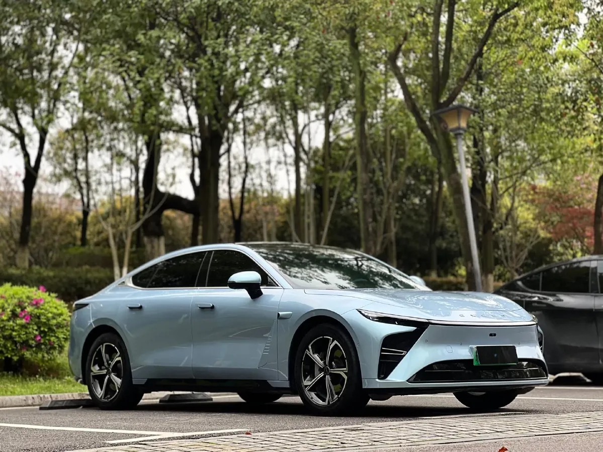 2024 Jaguar E-PACE 1.5T 200HP L3 8AT,autocango,china used car exporter,china ev exporter,chinese used car exporter,chinese used ev exporter