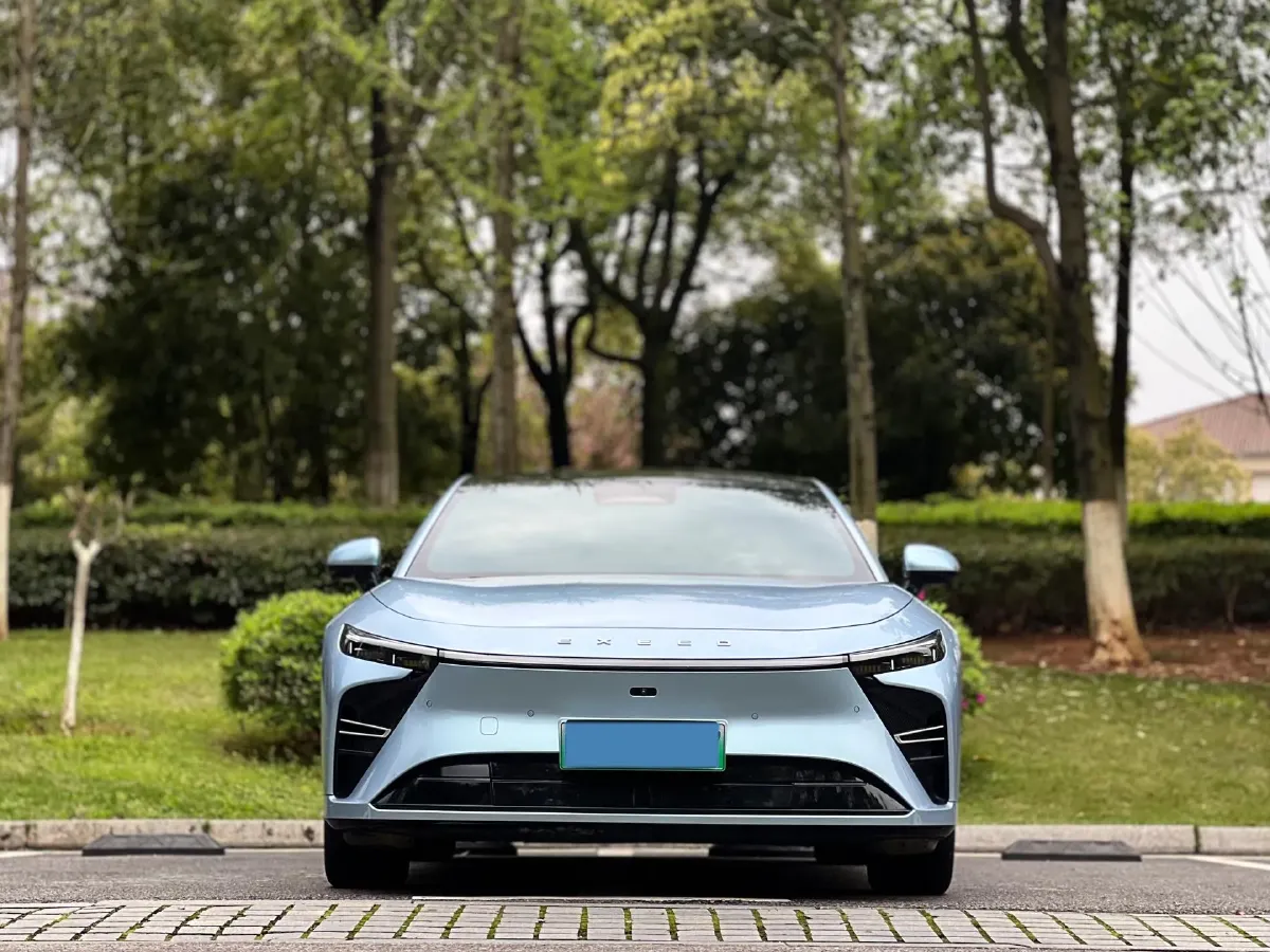 2024 Jaguar E-PACE 1.5T 200HP L3 8AT,autocango,china used car exporter,china ev exporter,chinese used car exporter,chinese used ev exporter