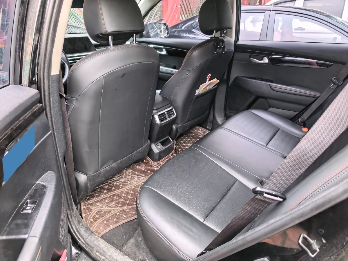 2021 Kia Sportage R 2.0L 161HP L4 6AT,autocango,china used car exporter,china ev exporter,chinese used car exporter,chinese used ev exporter