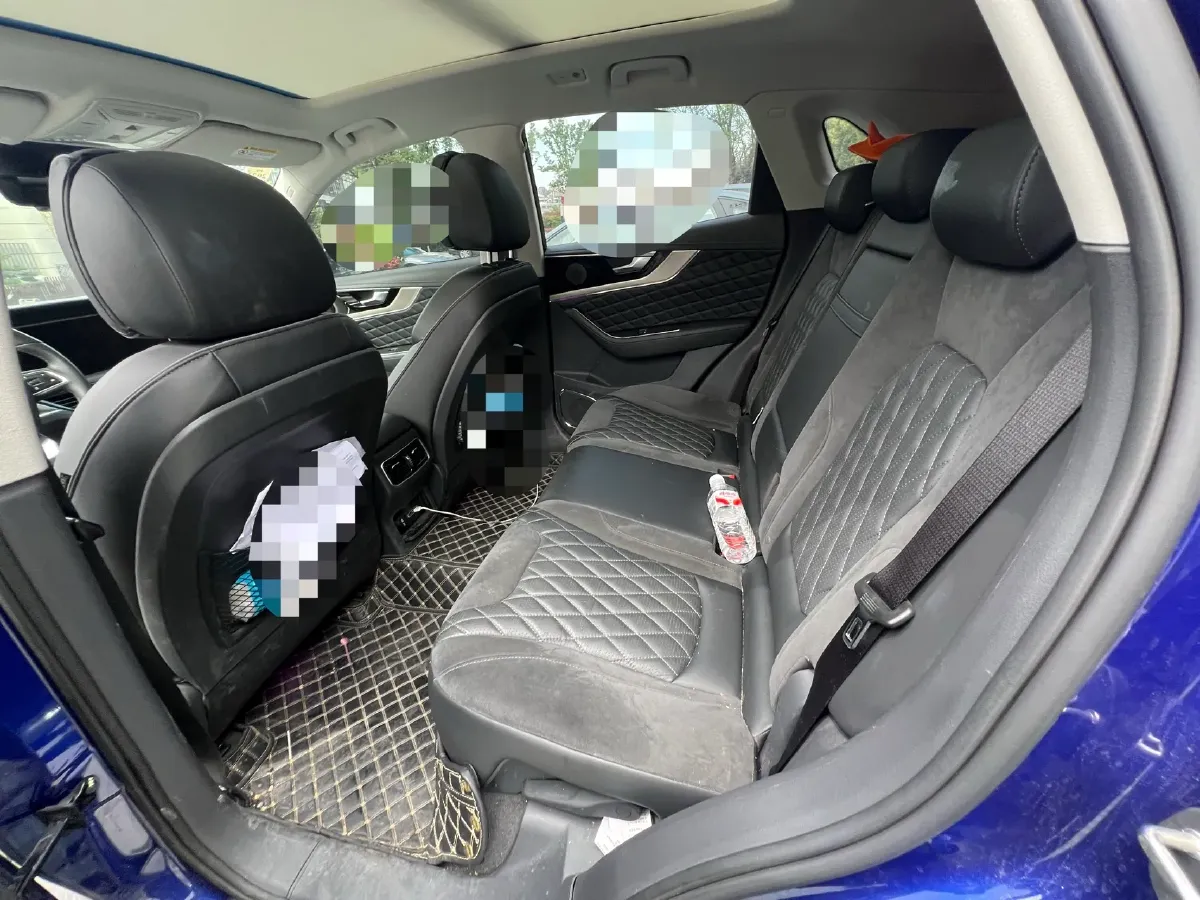 2019 HongQi HS5 2.0T 224HP L4 6AT,autocango,china used car exporter,china ev exporter,chinese used car exporter,chinese used ev exporter