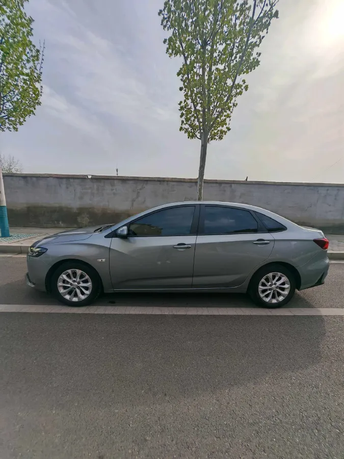 2023 Chevrolet Monza 1.5L 113HP L4 6DCT,autocango,china used car exporter,china ev exporter,chinese used car exporter,chinese used ev exporter