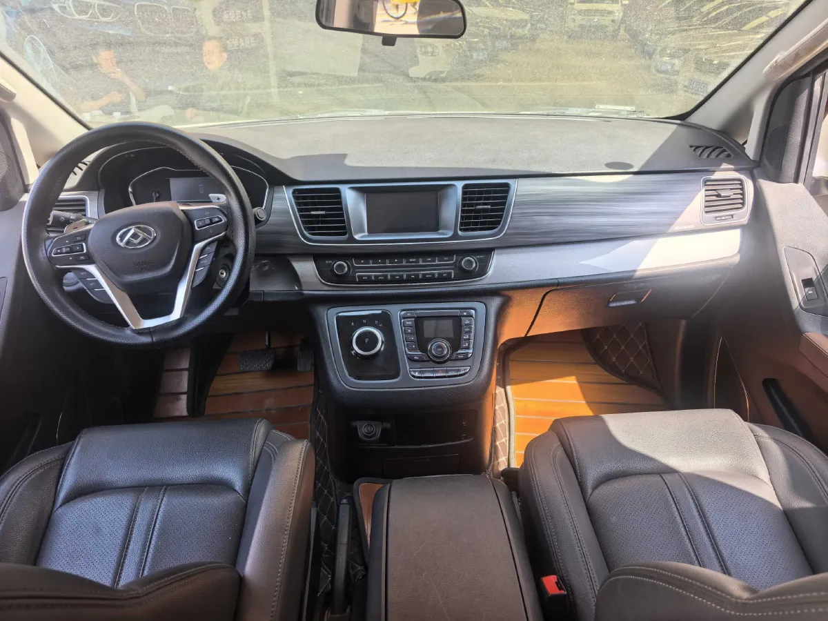 2022 MAXUS G10 2.0T 224HP L4 8AT,autocango,china used car exporter,china ev exporter,chinese used car exporter,chinese used ev exporter