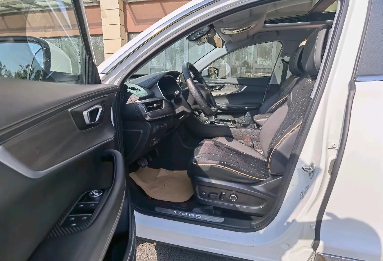 2020 Chery Tiggo 8 1.6T 197HP L4 7DCT,autocango,china used car exporter,china ev exporter,chinese used car exporter,chinese used ev exporter