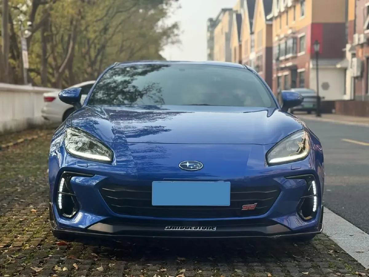 2022 Subaru BRZ 2.4L 234HP H4 6MT,autocango,china used car exporter,china ev exporter,chinese used car exporter,chinese used ev exporter