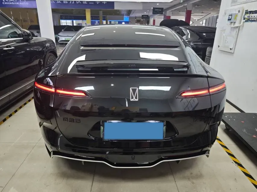 2025 Avatr 12 BEV,autocango,china used car exporter,china ev exporter,chinese used car exporter,chinese used ev exporter