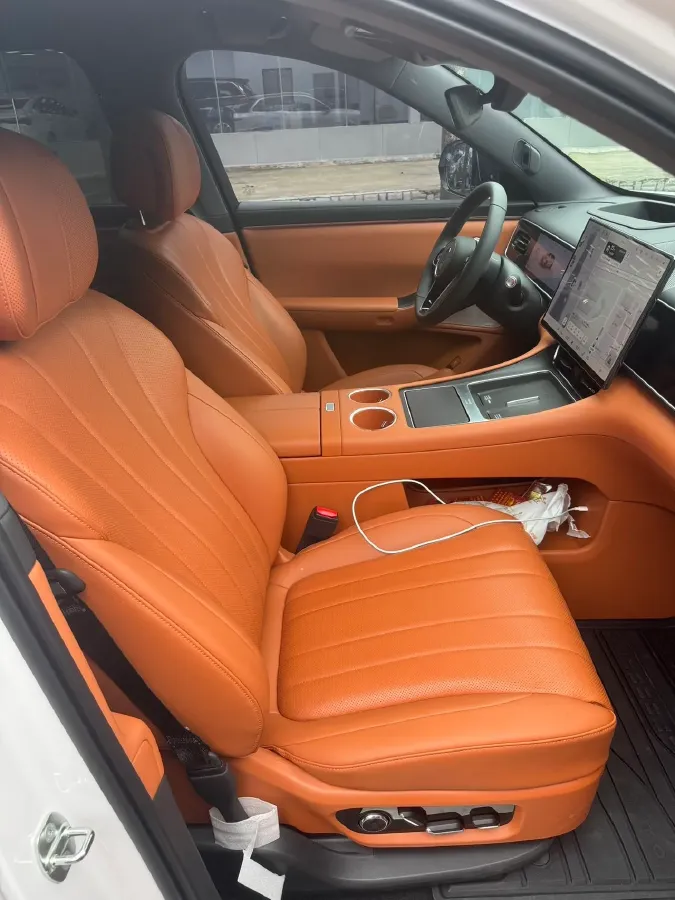 2026 AITO AITO M7 REEV 160HP REEV,autocango,china used car exporter,china ev exporter,chinese used car exporter,chinese used ev exporter