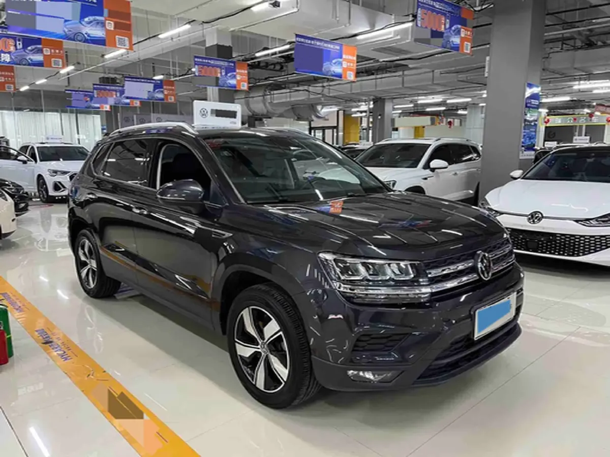 2022 Ford Transit 2.0T 202HP L4 6AT,autocango,china used car exporter,china ev exporter,chinese used car exporter,chinese used ev exporter