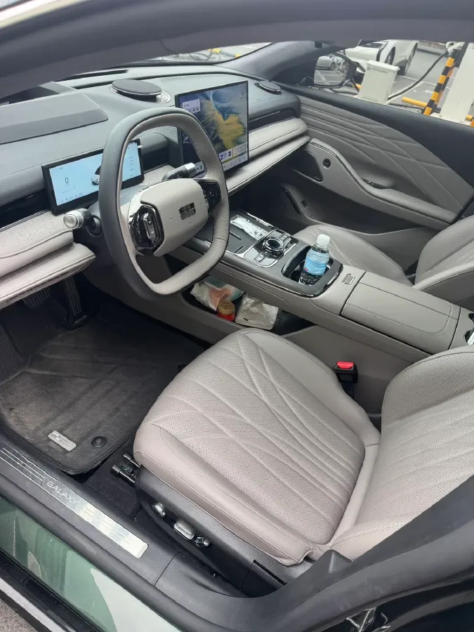2025 Geely Galaxy Starshine 8 1.5T 163HP L4 3DHT PHEV 27.69KWH,autocango,china used car exporter,china ev exporter,chinese used car exporter,chinese used ev exporter