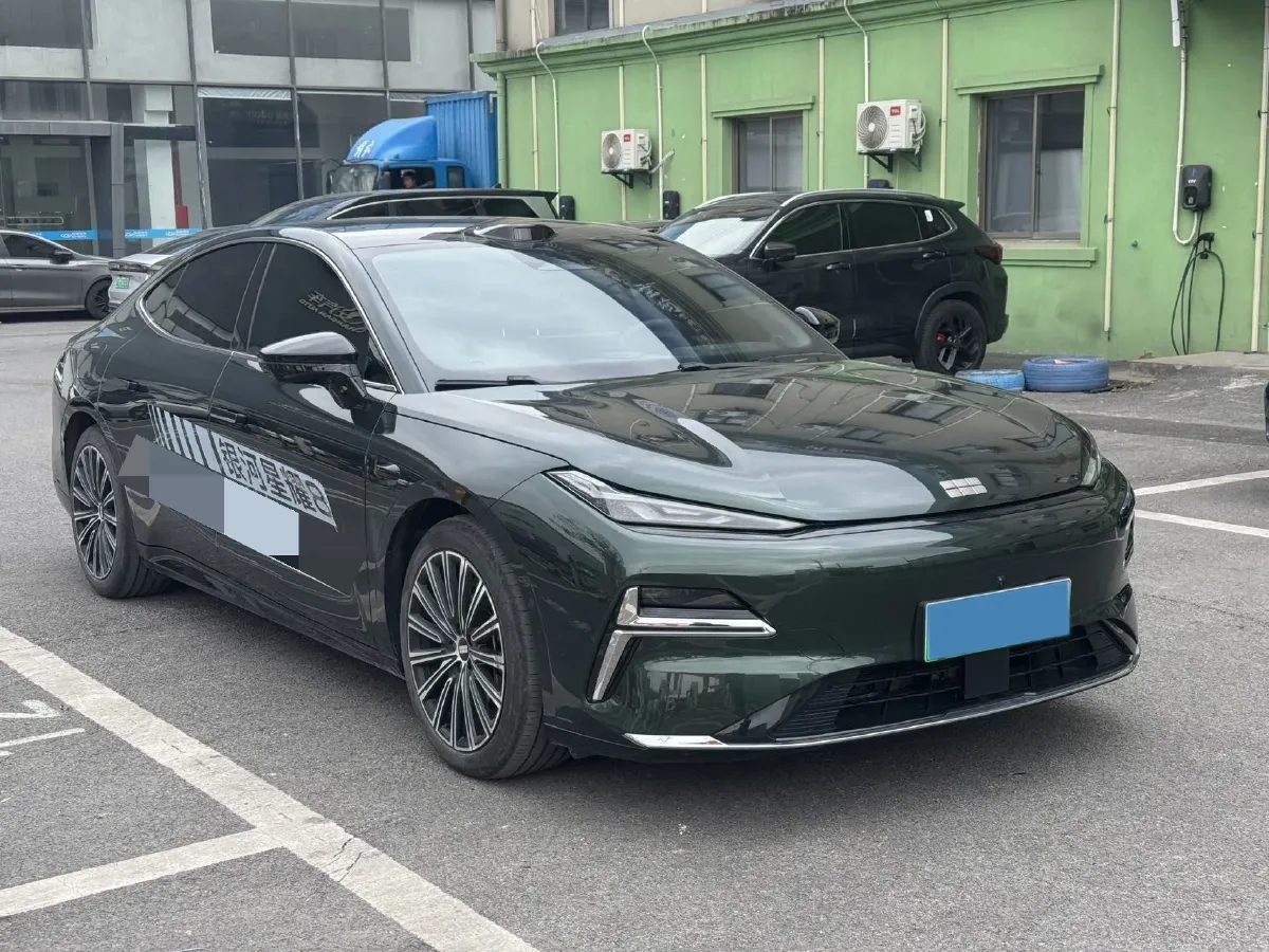 2025 Geely Galaxy Starshine 8 1.5T 163HP L4 3DHT PHEV 27.69KWH,autocango,china used car exporter,china ev exporter,chinese used car exporter,chinese used ev exporter