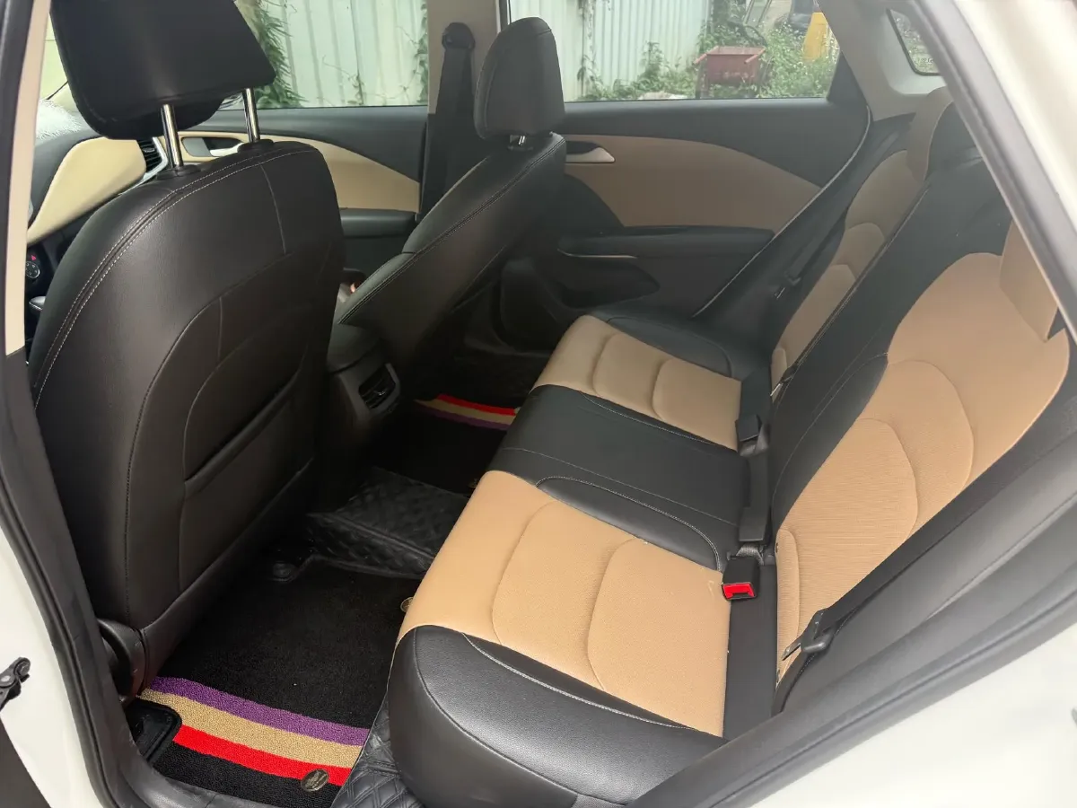 2020 Chevrolet Monza 1.5L 113HP L4 6AT,autocango,china used car exporter,china ev exporter,chinese used car exporter,chinese used ev exporter