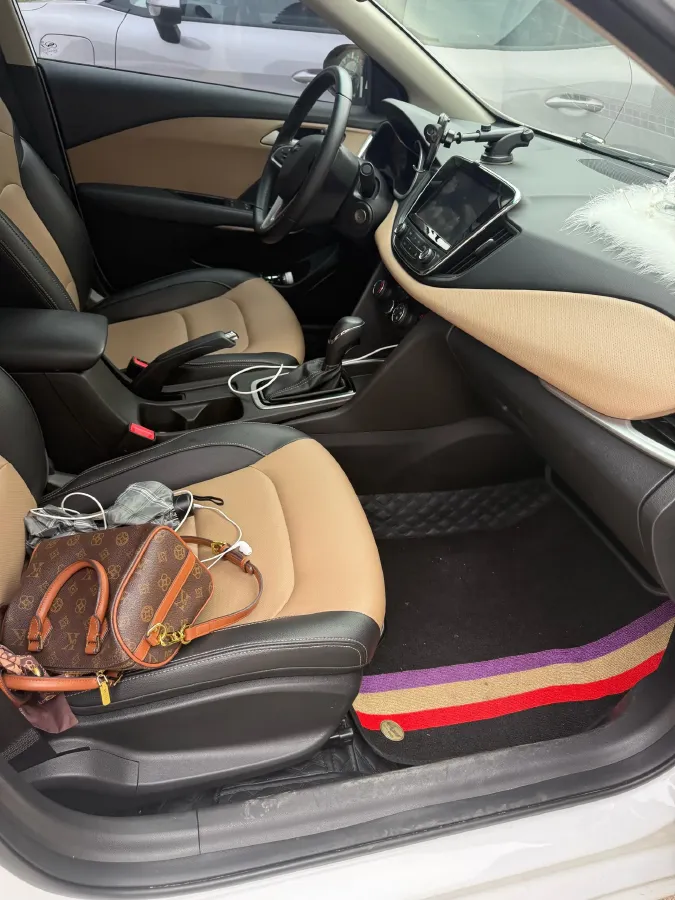 2020 Chevrolet Monza 1.5L 113HP L4 6AT,autocango,china used car exporter,china ev exporter,chinese used car exporter,chinese used ev exporter