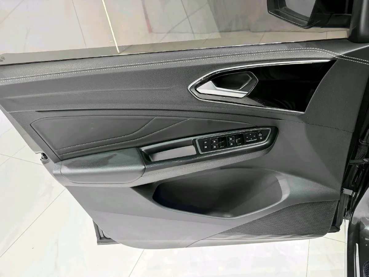 2021 Jetta VS7 1.4T 150HP L4 6AT,autocango,china used car exporter,china ev exporter,chinese used car exporter,chinese used ev exporter