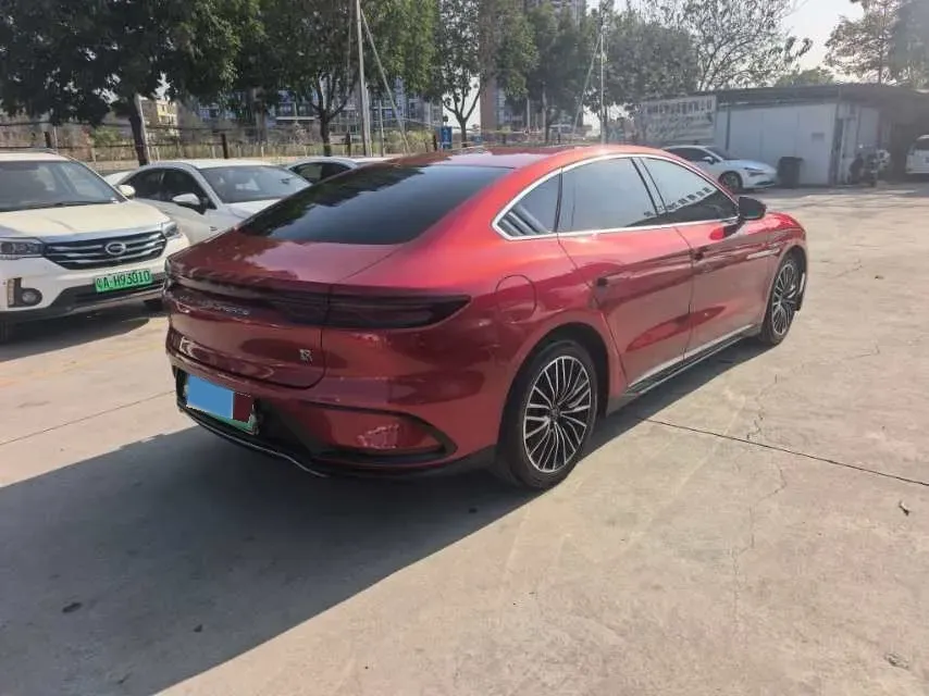 2022 Volkswagen Tiguan L 2.0T 186HP L4 7DCT,autocango,china used car exporter,china ev exporter,chinese used car exporter,chinese used ev exporter