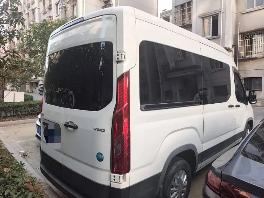 2019 MAXUS XinTu V90 2.0T 148HP L4 6MT,autocango,china used car exporter,china ev exporter,chinese used car exporter,chinese used ev exporter