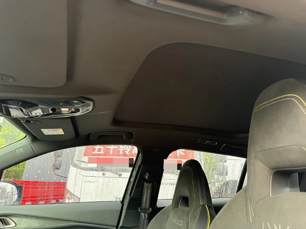 2023 LYNK&CO 06 1.5T 181HP L4 7DCT,autocango,china used car exporter,china ev exporter,chinese used car exporter,chinese used ev exporter