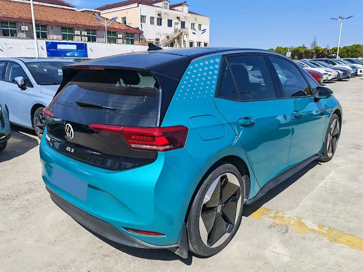 2022 Volkswagen ID.3 BEV 57.3KWH,autocango,china used car exporter,china ev exporter,chinese used car exporter,chinese used ev exporter