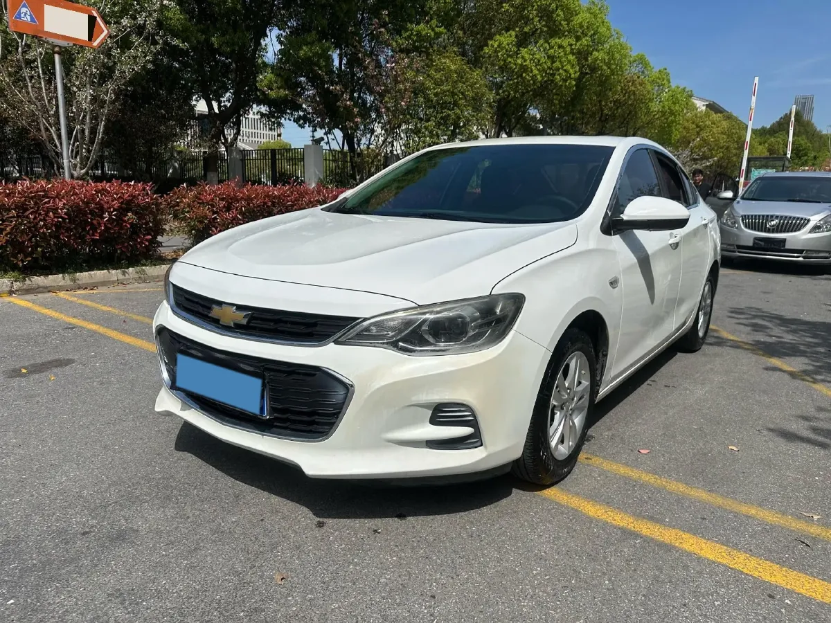 2019 Chevrolet Cavalier 1.5L 113HP L4 5MT,autocango,china used car exporter,china ev exporter,chinese used car exporter,chinese used ev exporter