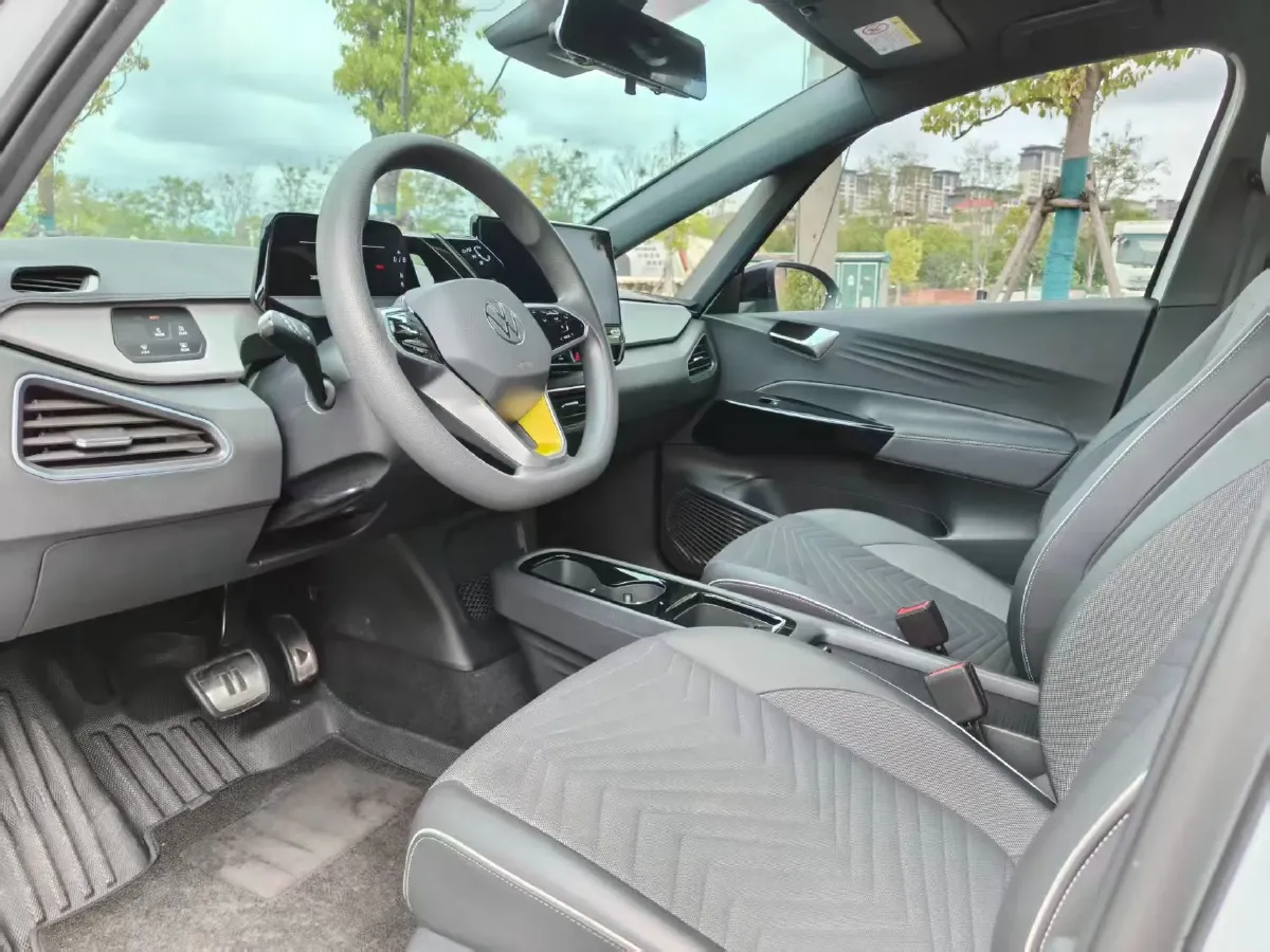 2023 Volkswagen ID.3 BEV 52.8KWH,autocango,china used car exporter,china ev exporter,chinese used car exporter,chinese used ev exporter