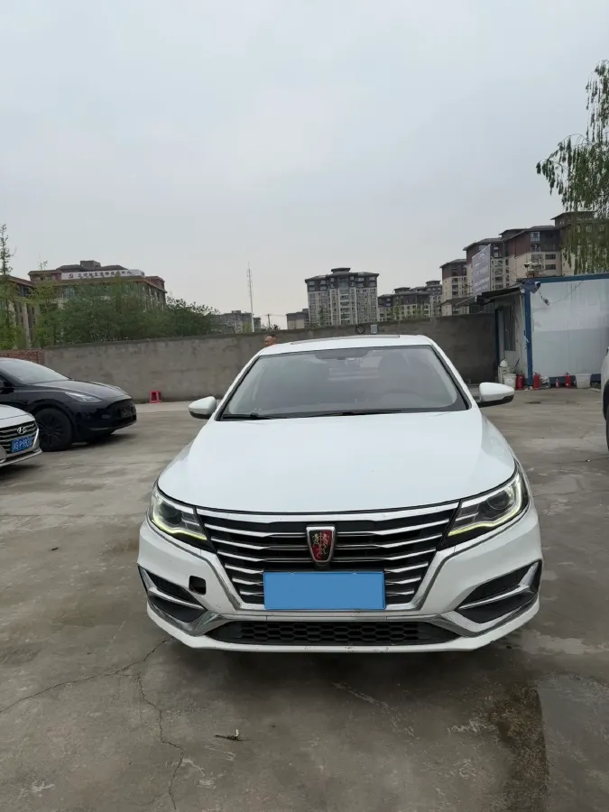 2020 Roewe i6 1.6L 125HP L4 CVT,autocango,china used car exporter,china ev exporter,chinese used car exporter,chinese used ev exporter