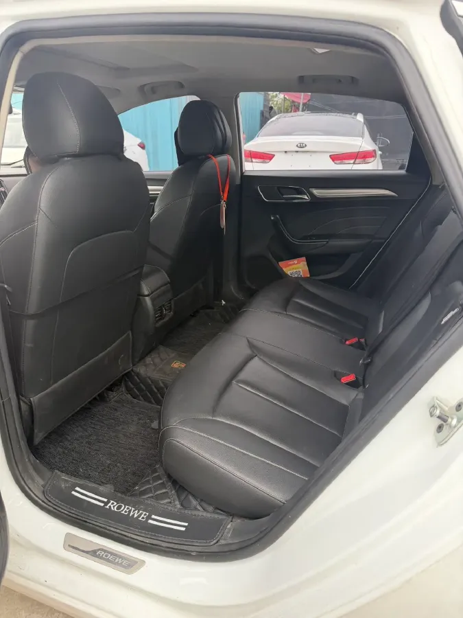 2020 Roewe i6 1.6L 125HP L4 CVT,autocango,china used car exporter,china ev exporter,chinese used car exporter,chinese used ev exporter