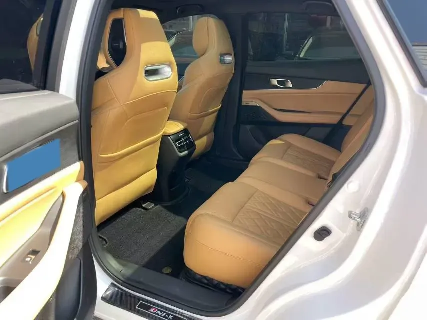 2021 ChangAn UNI-K 2.0T 233HP L4 8AT,autocango,china used car exporter,china ev exporter,chinese used car exporter,chinese used ev exporter