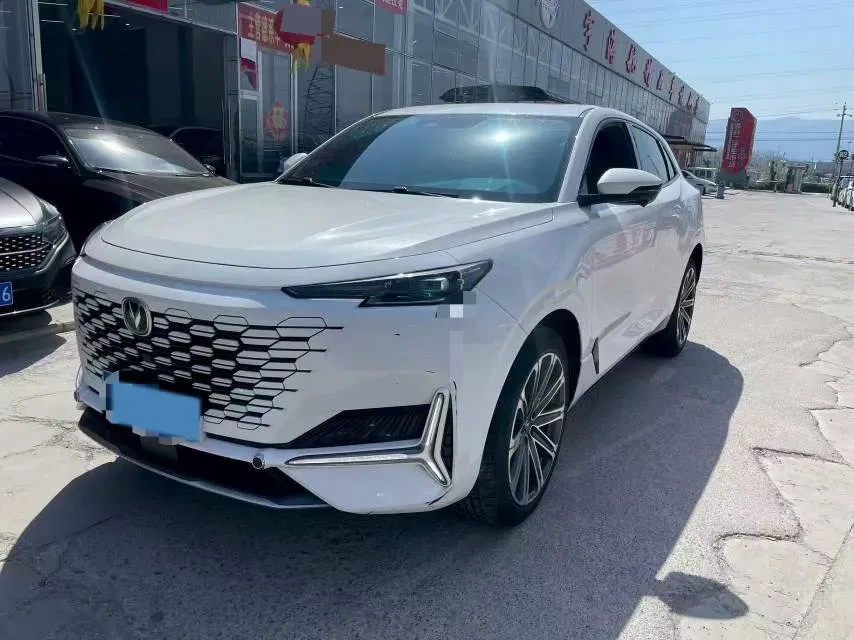 2021 ChangAn UNI-K 2.0T 233HP L4 8AT,autocango,china used car exporter,china ev exporter,chinese used car exporter,chinese used ev exporter