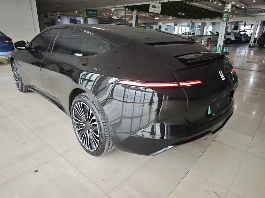 2025 Avatr 12 1.5T 156HP L4 REEV 39.05KWH,autocango,china used car exporter,china ev exporter,chinese used car exporter,chinese used ev exporter