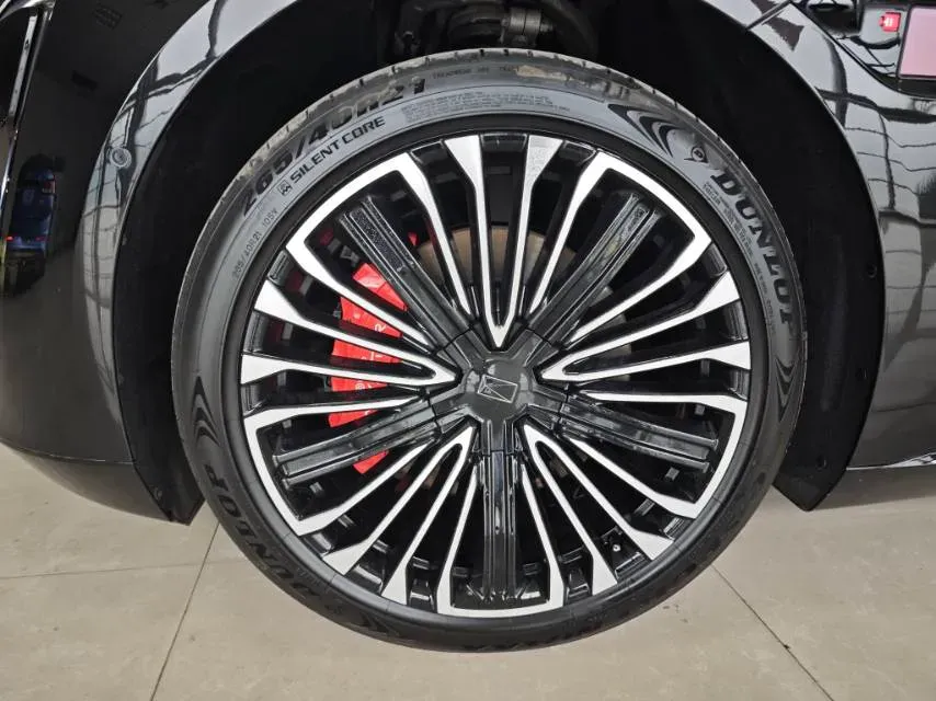 2025 Avatr 12 1.5T 156HP L4 REEV 39.05KWH,autocango,china used car exporter,china ev exporter,chinese used car exporter,chinese used ev exporter