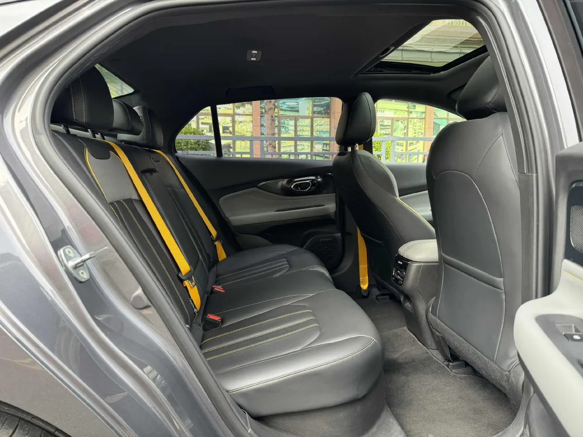 2023 GAC Trumpchi Empow 2.0L 140HP L4 2DHT Hybrid 2.1KWH,autocango,china used car exporter,china ev exporter,chinese used car exporter,chinese used ev exporter