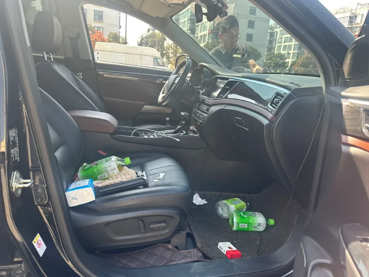 2017 GAC Trumpchi GS8 2.0T 201HP L4 6AT,autocango,china used car exporter,china ev exporter,chinese used car exporter,chinese used ev exporter