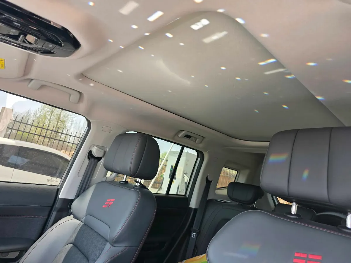 2024 Jetour ShanHai TravellerC-DM 1.5T 156HP L4 3DHT PHEV 43.24KWH,autocango,china used car exporter,china ev exporter,chinese used car exporter,chinese used ev exporter