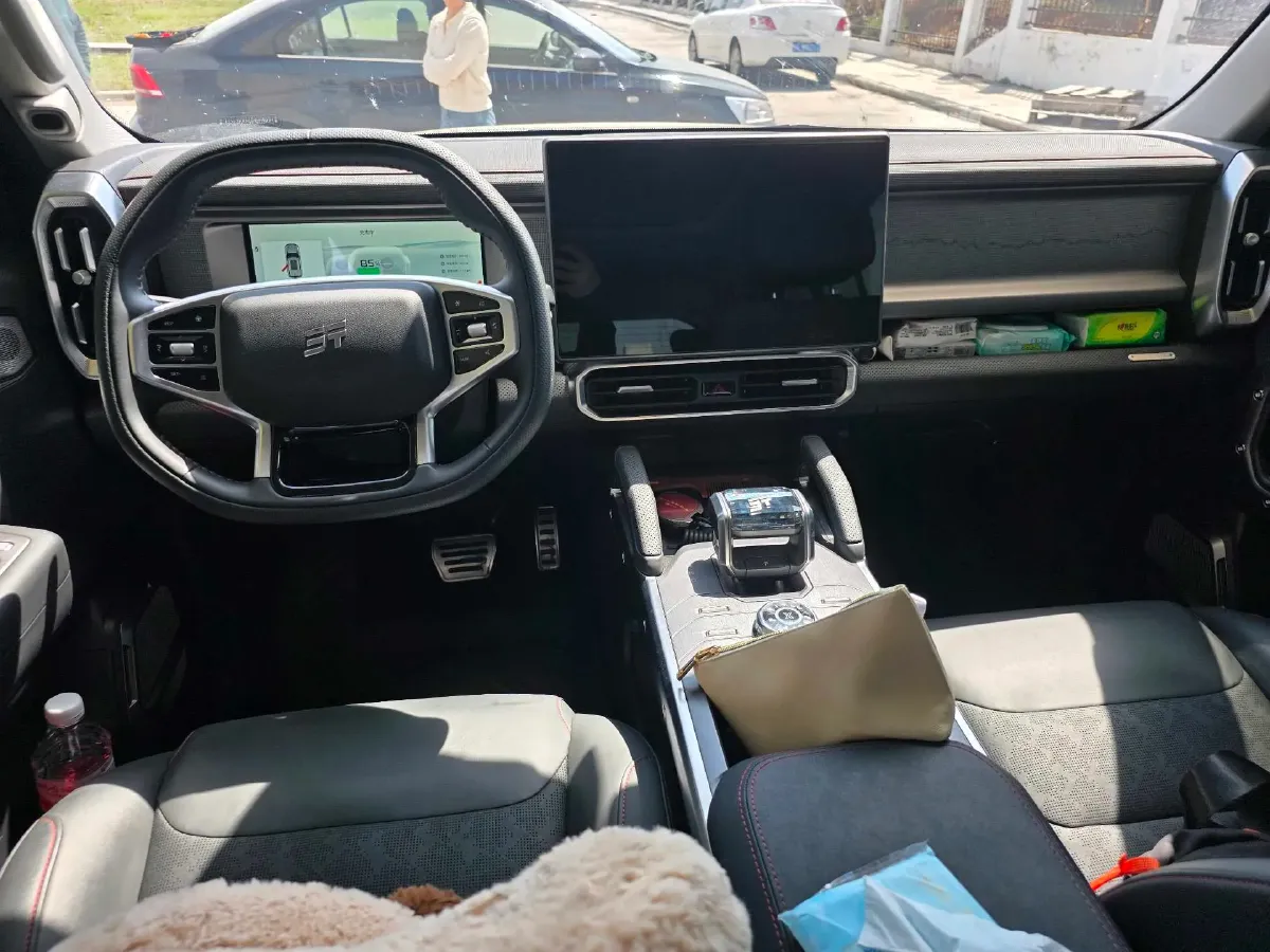 2024 Jetour ShanHai TravellerC-DM 1.5T 156HP L4 3DHT PHEV 43.24KWH,autocango,china used car exporter,china ev exporter,chinese used car exporter,chinese used ev exporter