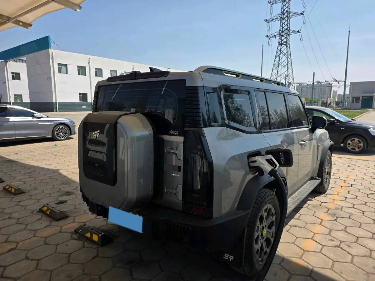 2024 Jetour ShanHai TravellerC-DM 1.5T 156HP L4 3DHT PHEV 43.24KWH,autocango,china used car exporter,china ev exporter,chinese used car exporter,chinese used ev exporter