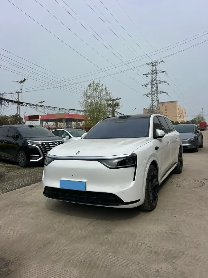 2025 AITO AITO M8 REEV 160HP REEV 53.4KWH,autocango,china used car exporter,china ev exporter,chinese used car exporter,chinese used ev exporter