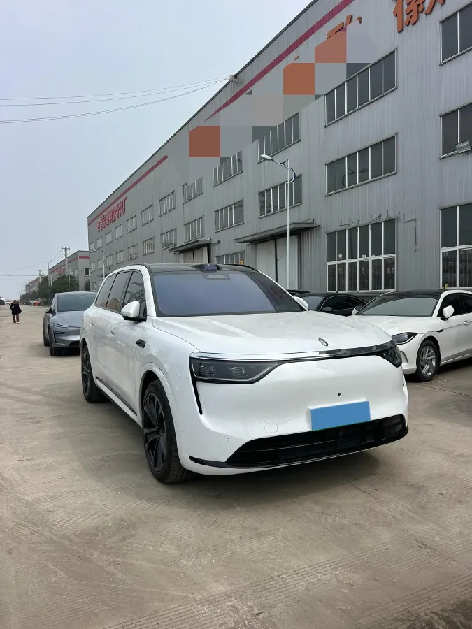 2025 AITO AITO M8 REEV 160HP REEV 53.4KWH,autocango,china used car exporter,china ev exporter,chinese used car exporter,chinese used ev exporter