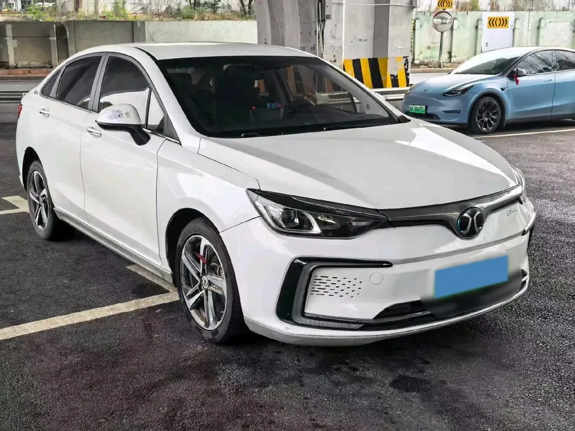 2018 BeiJing Auto EU5 BEV 53.66KWH,autocango,china used car exporter,china ev exporter,chinese used car exporter,chinese used ev exporter