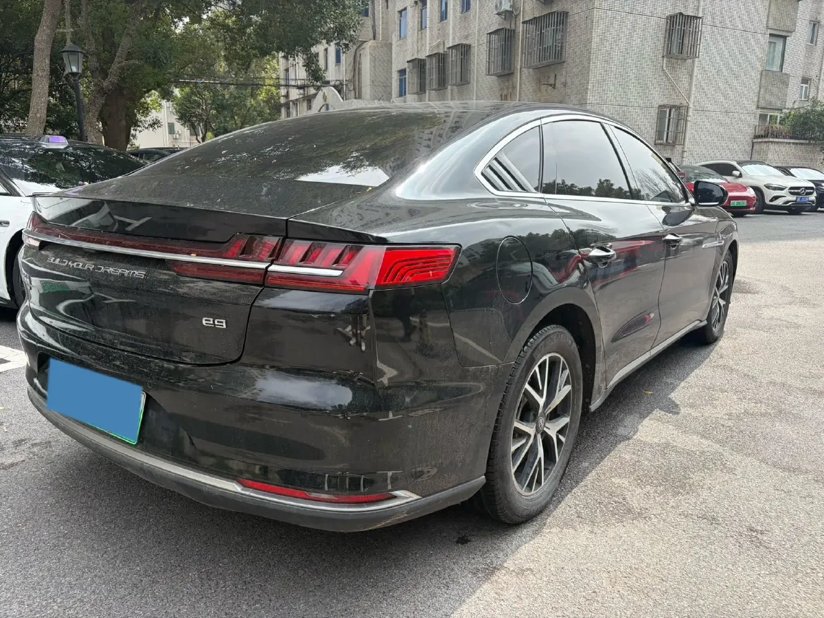2022 BYD e9 BEV 63.36KWH,autocango,china used car exporter,china ev exporter,chinese used car exporter,chinese used ev exporter