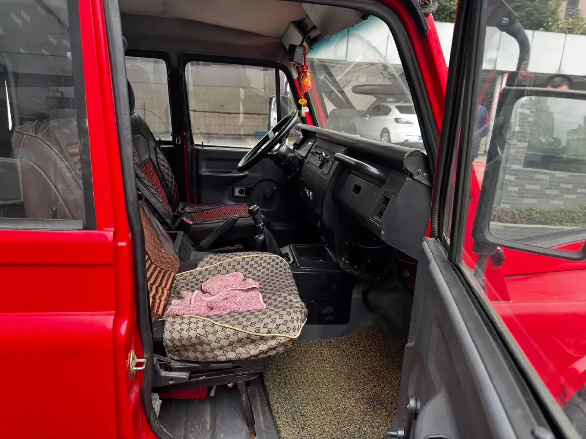 2016 BAW 212 2.0L 102HP L4 5MT,autocango,china used car exporter,china ev exporter,chinese used car exporter,chinese used ev exporter