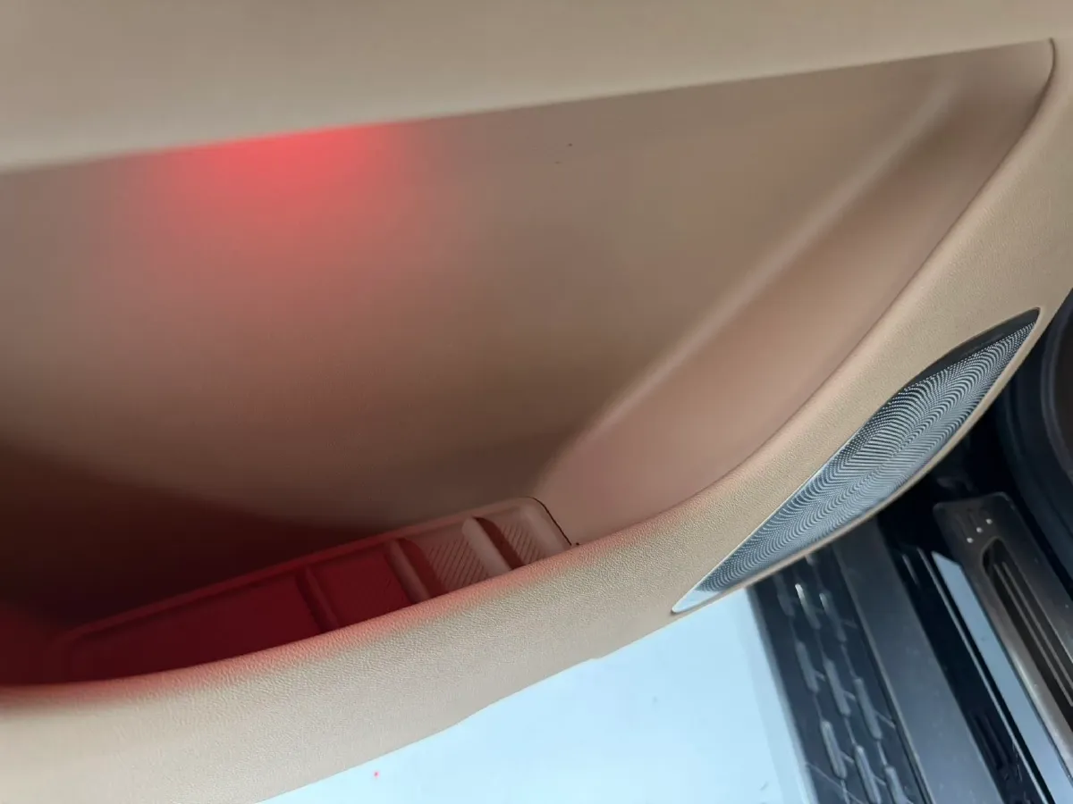 2024 AITO AITO M7 1.5T 152HP L4 REEV 38.5KWH,autocango,china used car exporter,china ev exporter,chinese used car exporter,chinese used ev exporter